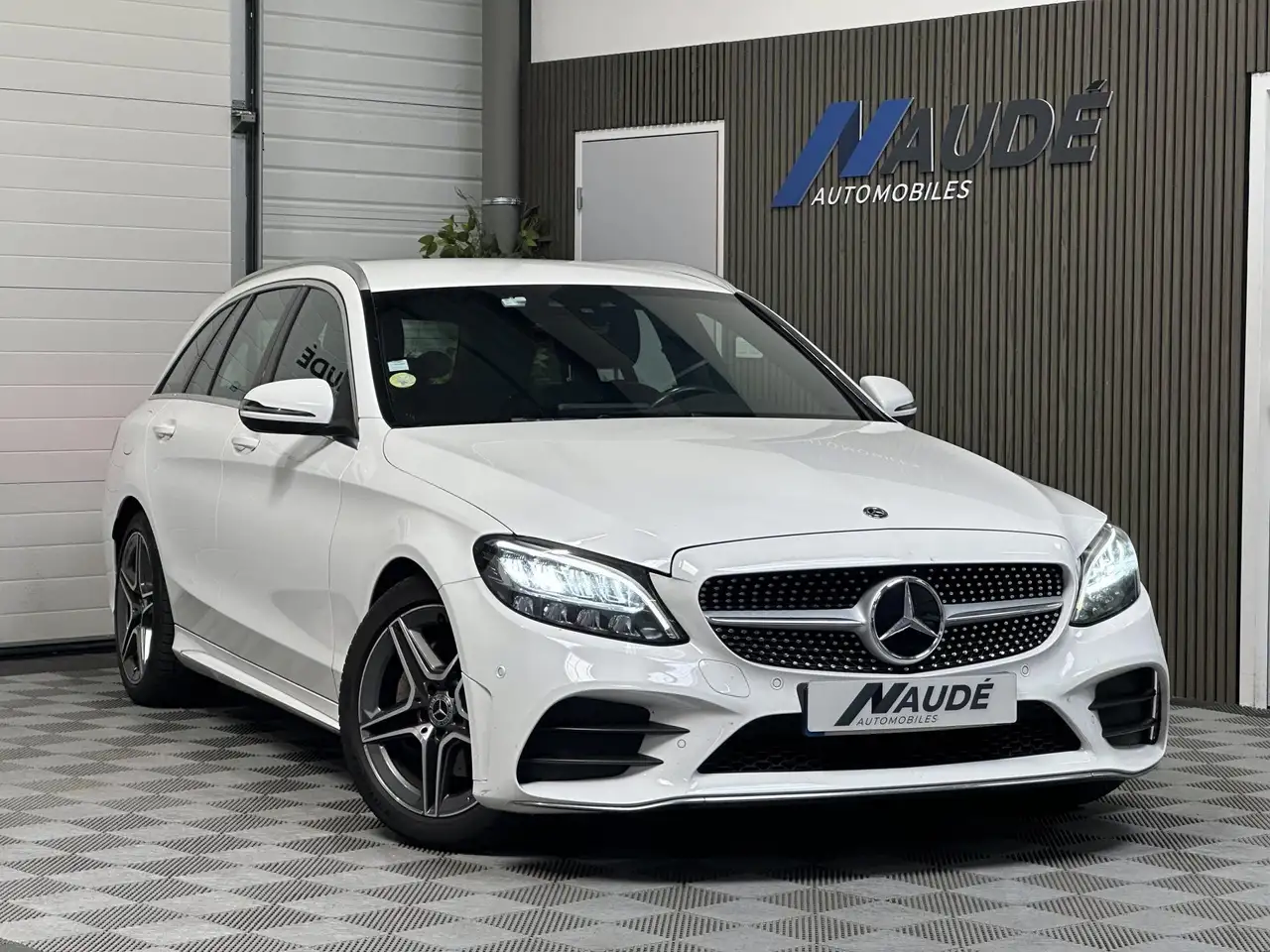 Mercedes-Benz C 220 Break 220d 194 ch AMG Line 9G-Tronic — photo 1 of 23