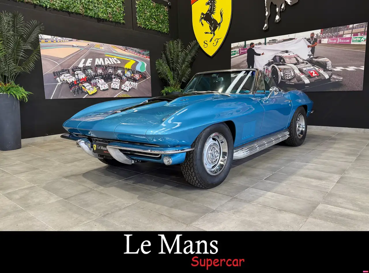 Corvette C2 Sting Ray Convertible 7.0L 427 Big Block — photo 1 of 15