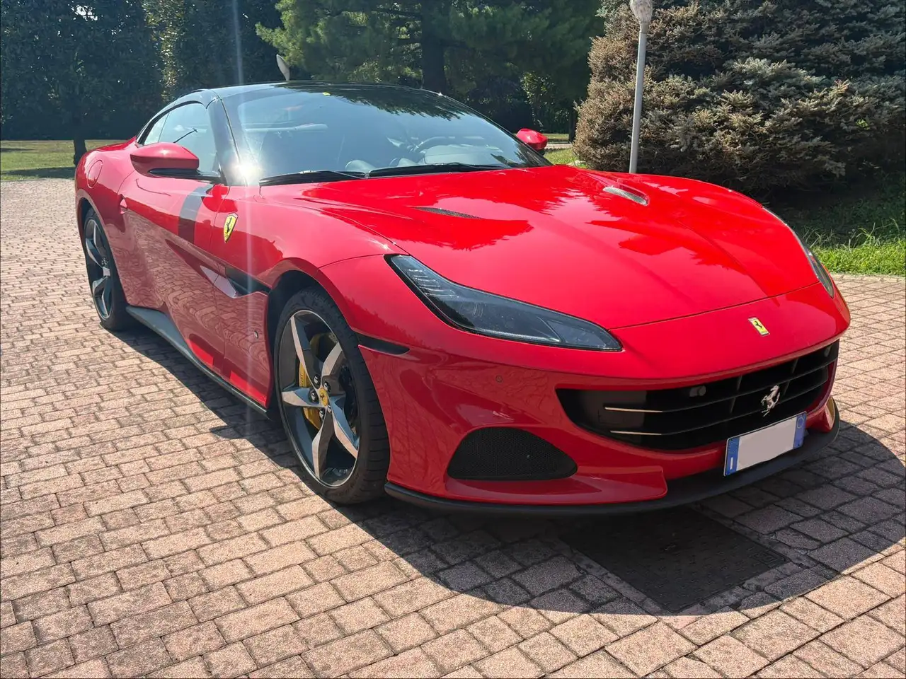 Ferrari Portofino Portofino 3.9 M — photo 1 of 10