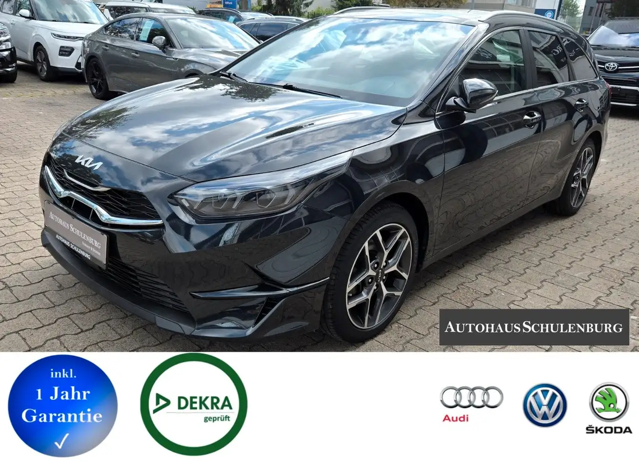 Kia Ceed / cee'd Ceed 1.Hand Platinum Schiebedach Abstandstempo. — photo 1 of 37
