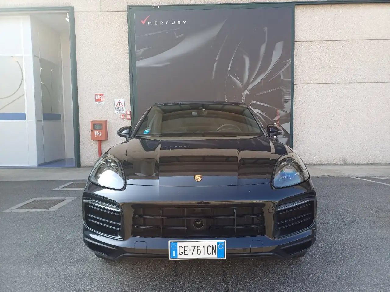 Porsche Cayenne Cayenne Coupé 3.0 V6 — photo 1 of 8