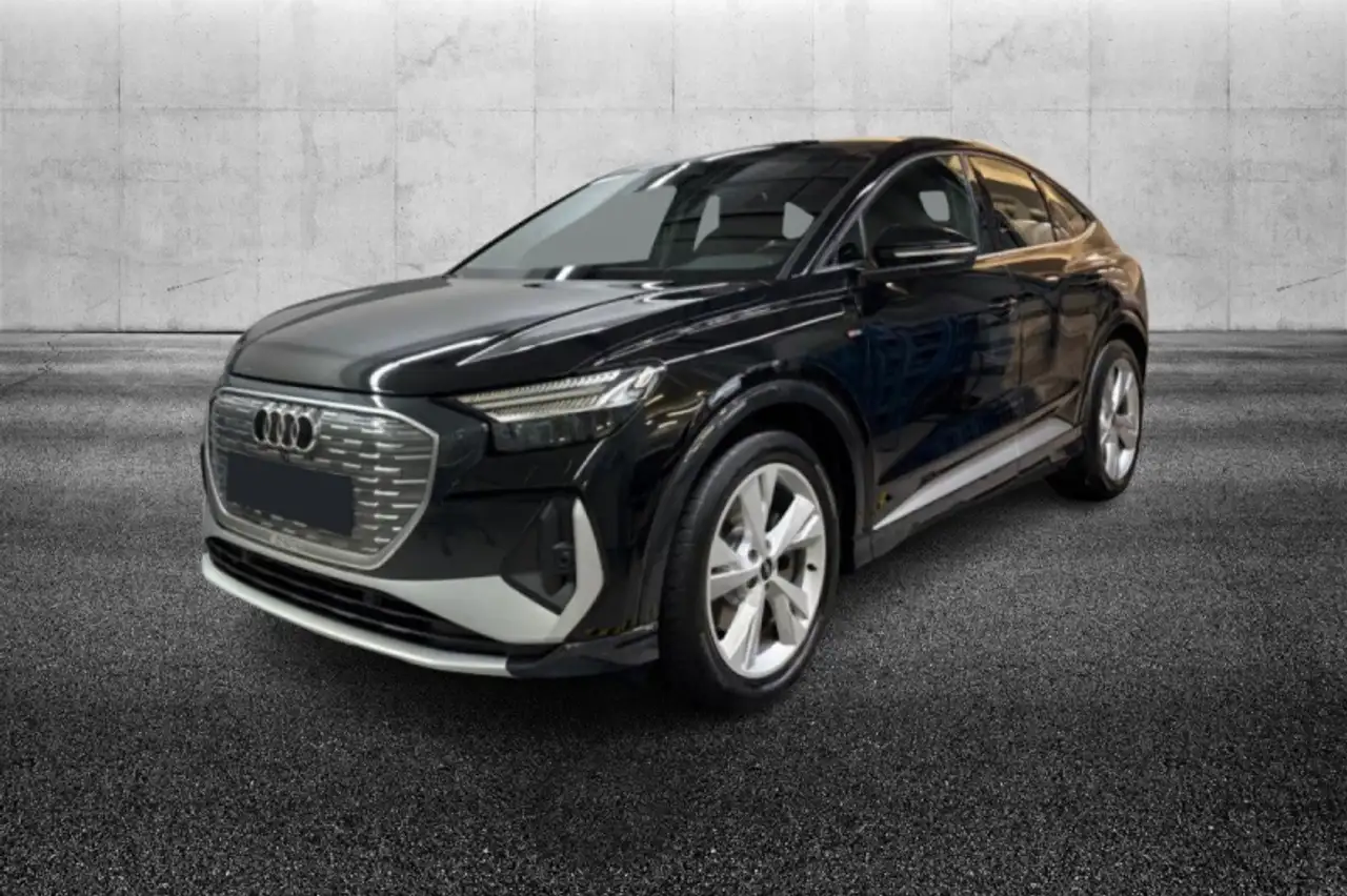 Audi Q4 e-tron Q4 e-tron — photo 1 of 8