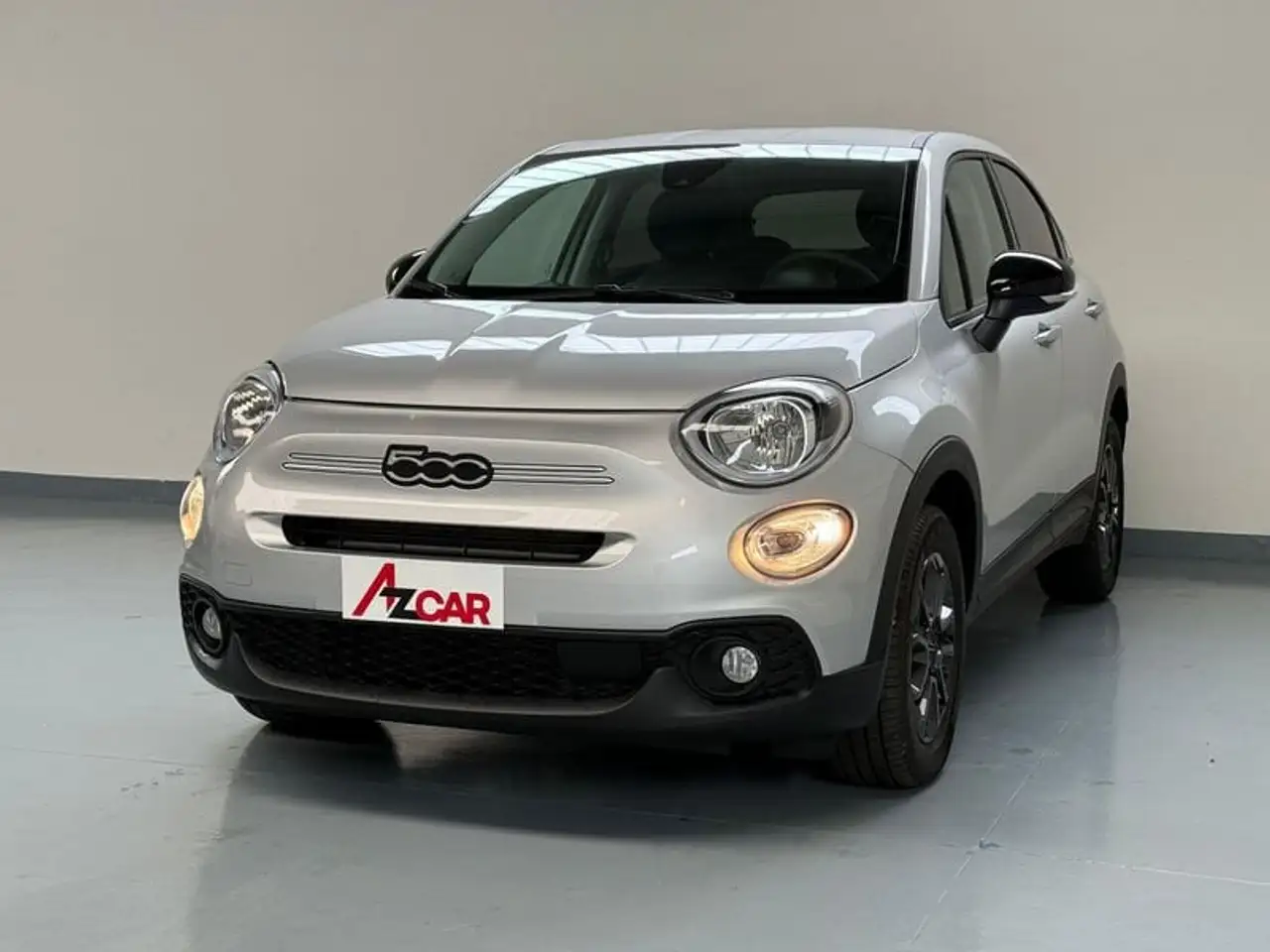 Fiat 500X 500X 1.5 t4 hybrid Club 130cv dct (KM 0) — photo 1 of 13