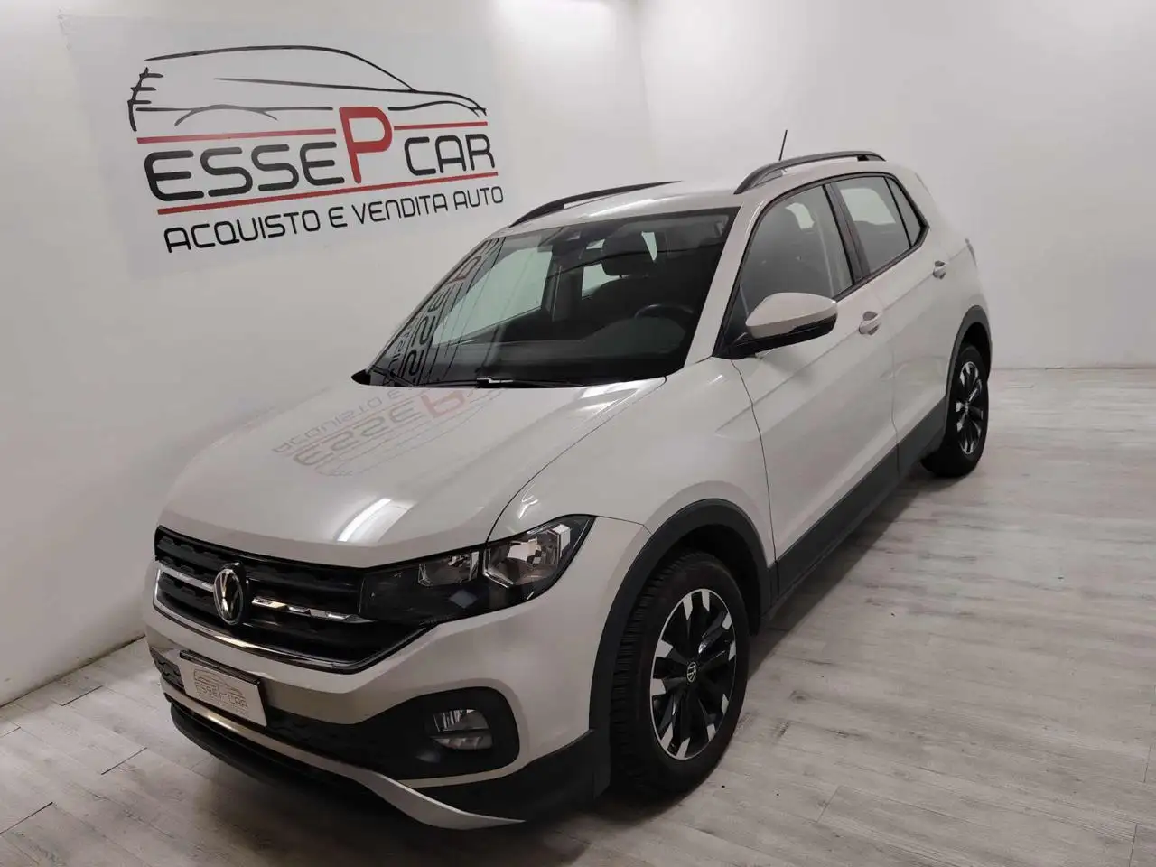 Volkswagen T-Cross 1.0 TSI Sport 29.000km — photo 1 of 8