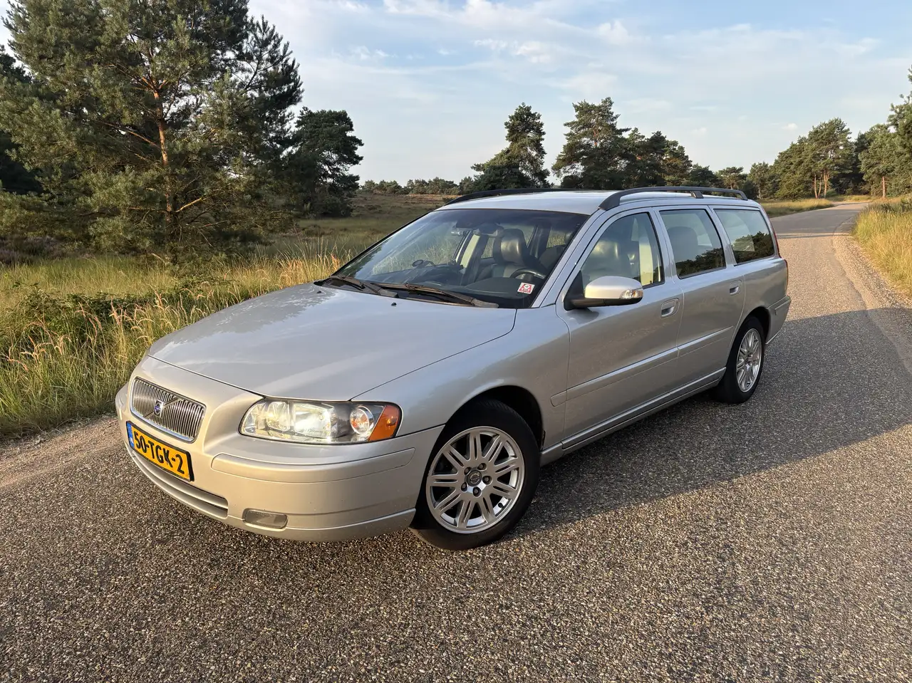 Volvo V70 Volvo V70 Momentum 2.4D 225PK 2006 | Zeer goed ond — photo 1 of 20