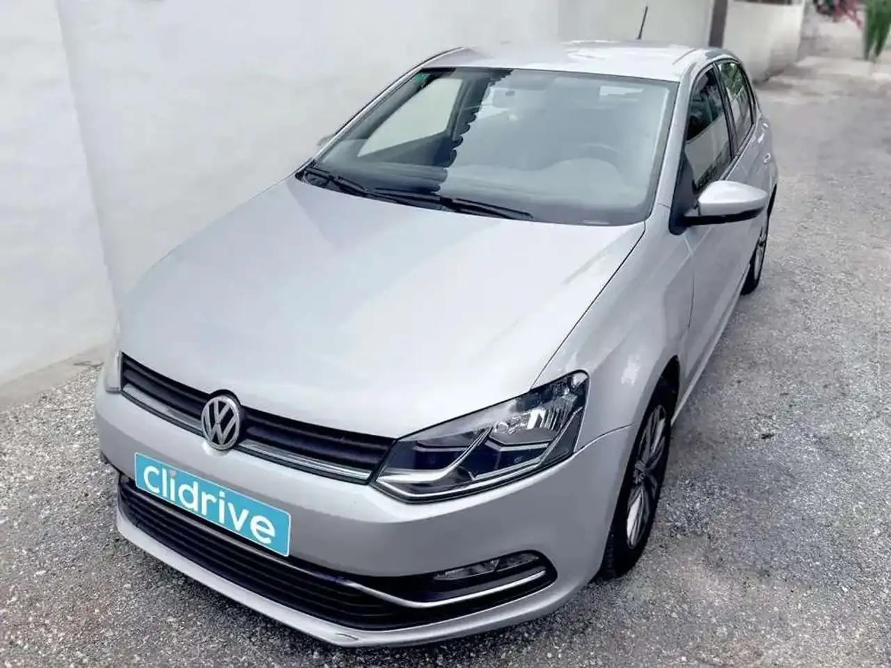 Volkswagen Polo 1.4 TDI BMT Advance 66kW — photo 1 of 13