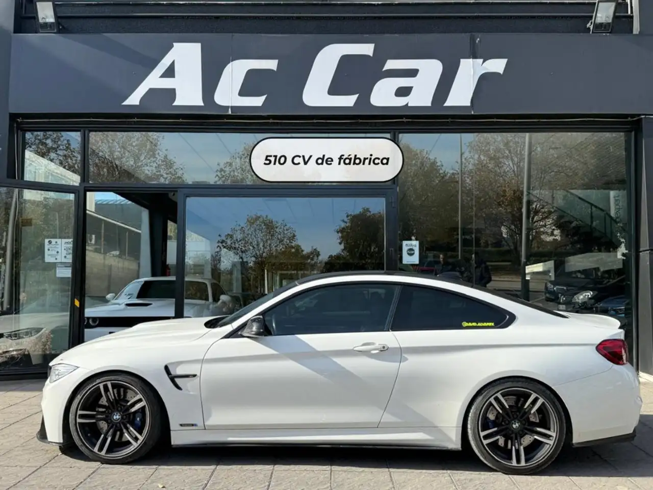 BMW M4 A — photo 1 of 8