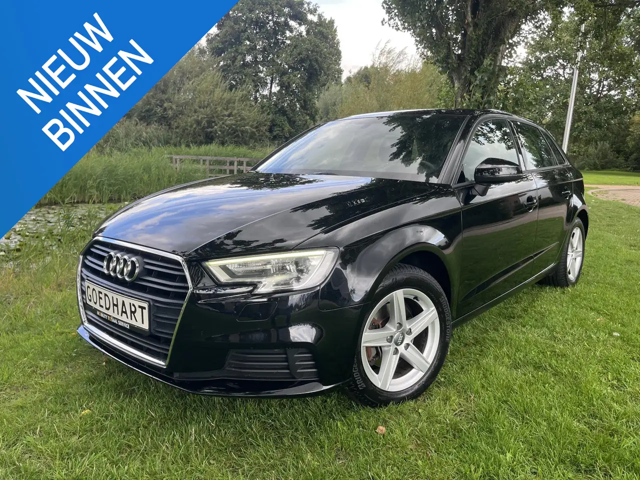 Audi A3 Sportback 35 TFSI CoD prachtstaat — photo 1 of 19