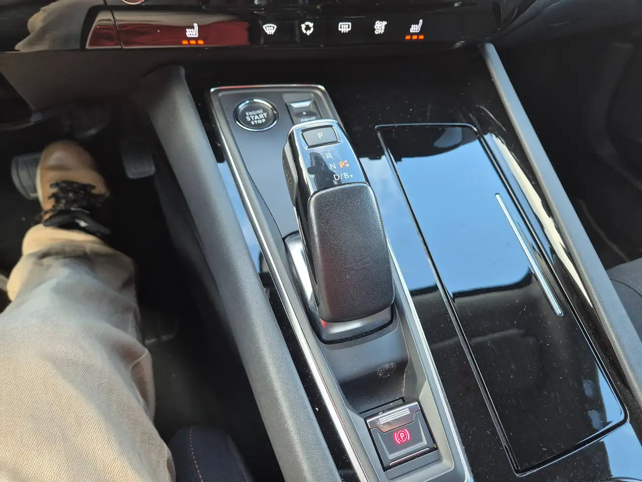 2022 Peugeot 508 1.6 // PHEV HYBRID 225 // e-EAT8 // 2022 !, photograph 11