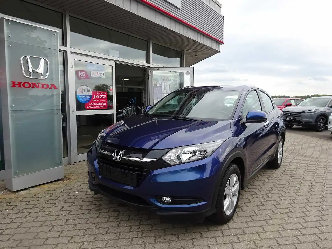 Honda HR-V 1.5 i-VTEC Elegance * Sitzheizung*FSE — photo 1 of 15