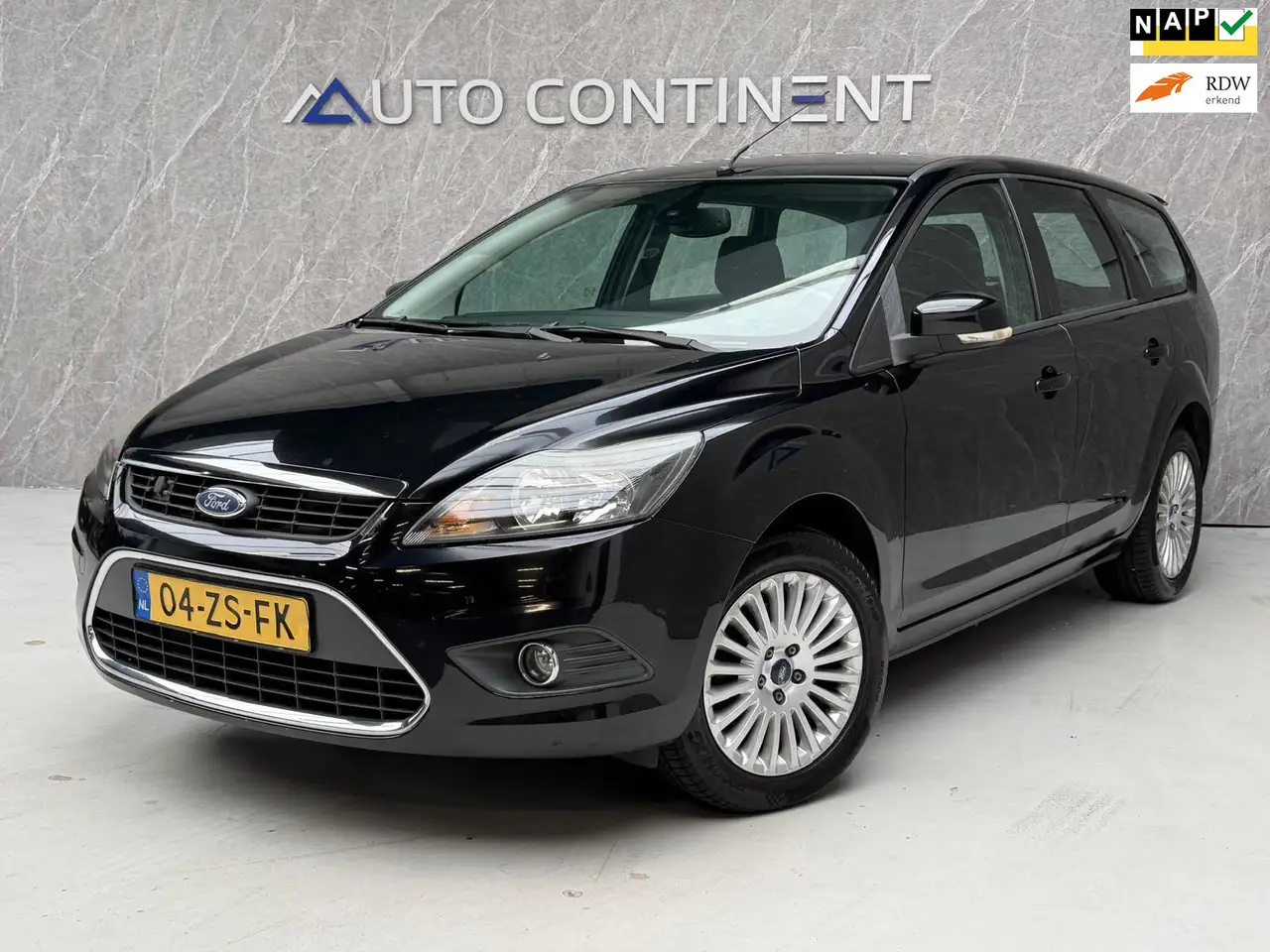Ford Focus Wagon 1.8 Titanium / NAP / APK / Onderhouden — photo 1 of 22