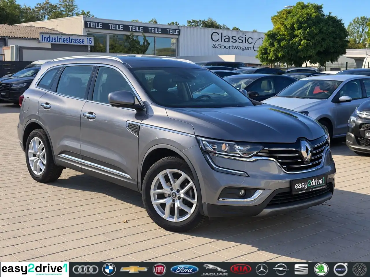 Renault Koleos Life 1.6/LENKRAD HZG/SHZ/NAVI/PDC/TÜV NEU — photo 1 of 15