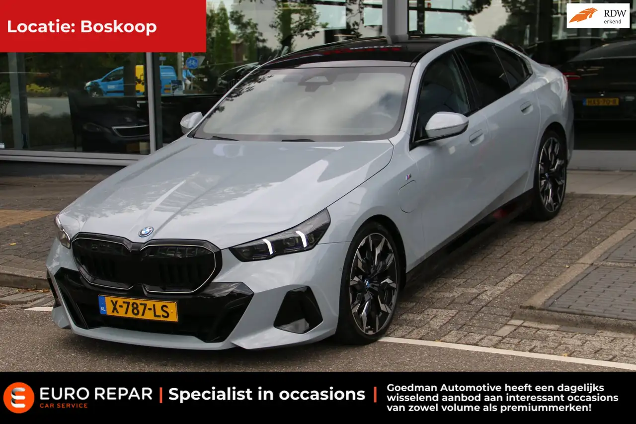 BMW 530 5-serie 530e M-PAKKET VOL DEALER OND. BTW-AUTO! — photo 1 of 27