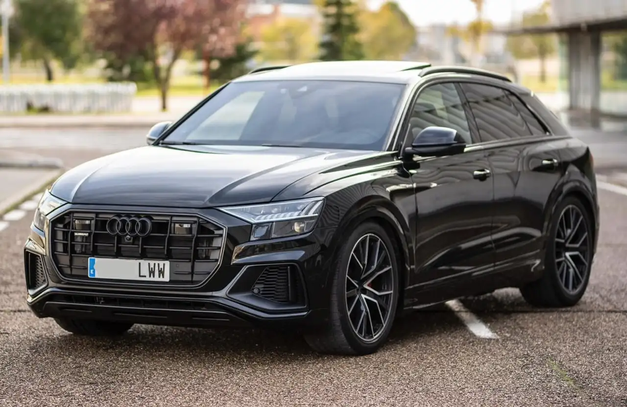 Audi Q8 50 TDI Black line quattro tiptronic — photo 1 of 14