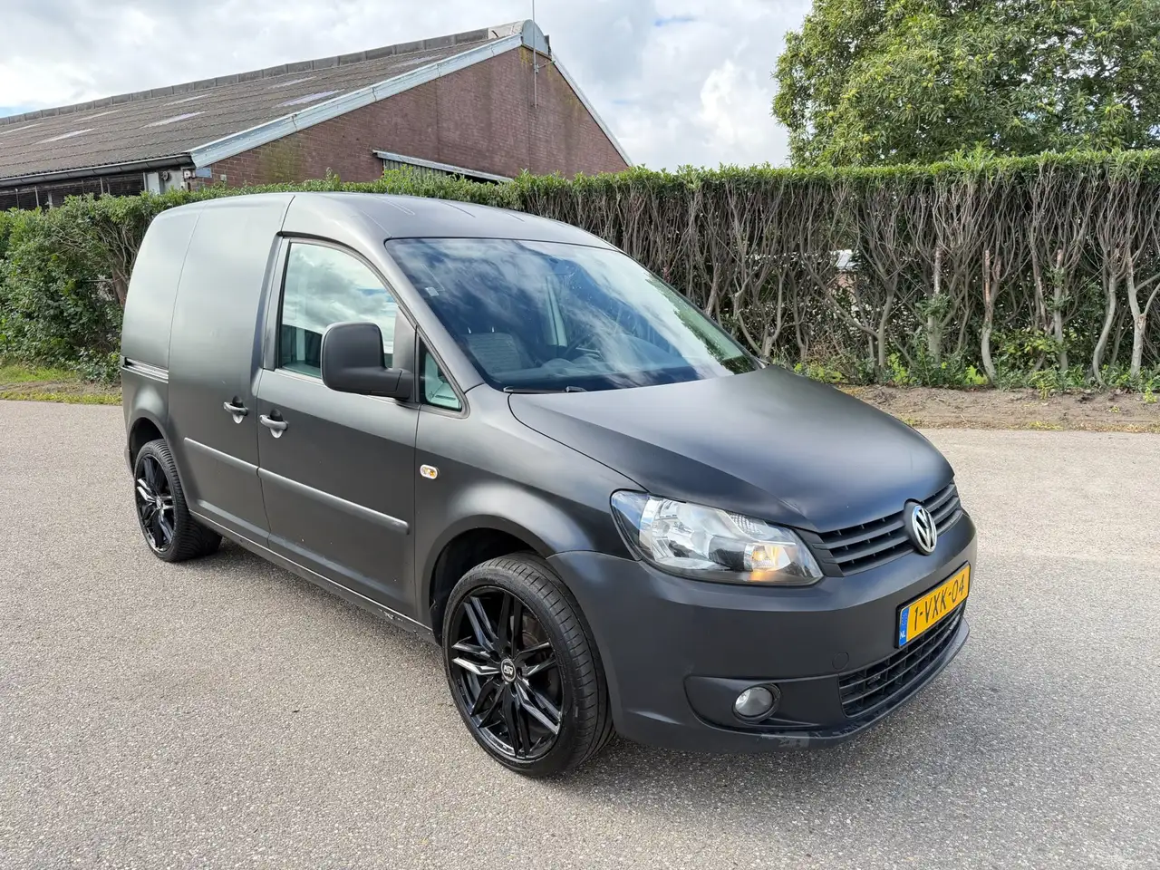 Volkswagen Caddy 1.6 TDI - AIRCO - EURO 5 - APK 2/2027 — photo 1 of 15