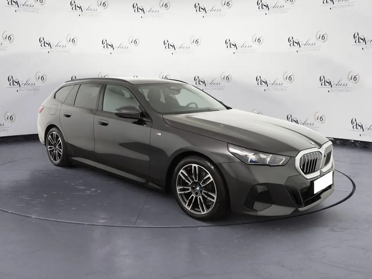 BMW 520 520d xDrive M Sport Gancio Tetto Pelle Camera 360° — photo 1 of 15
