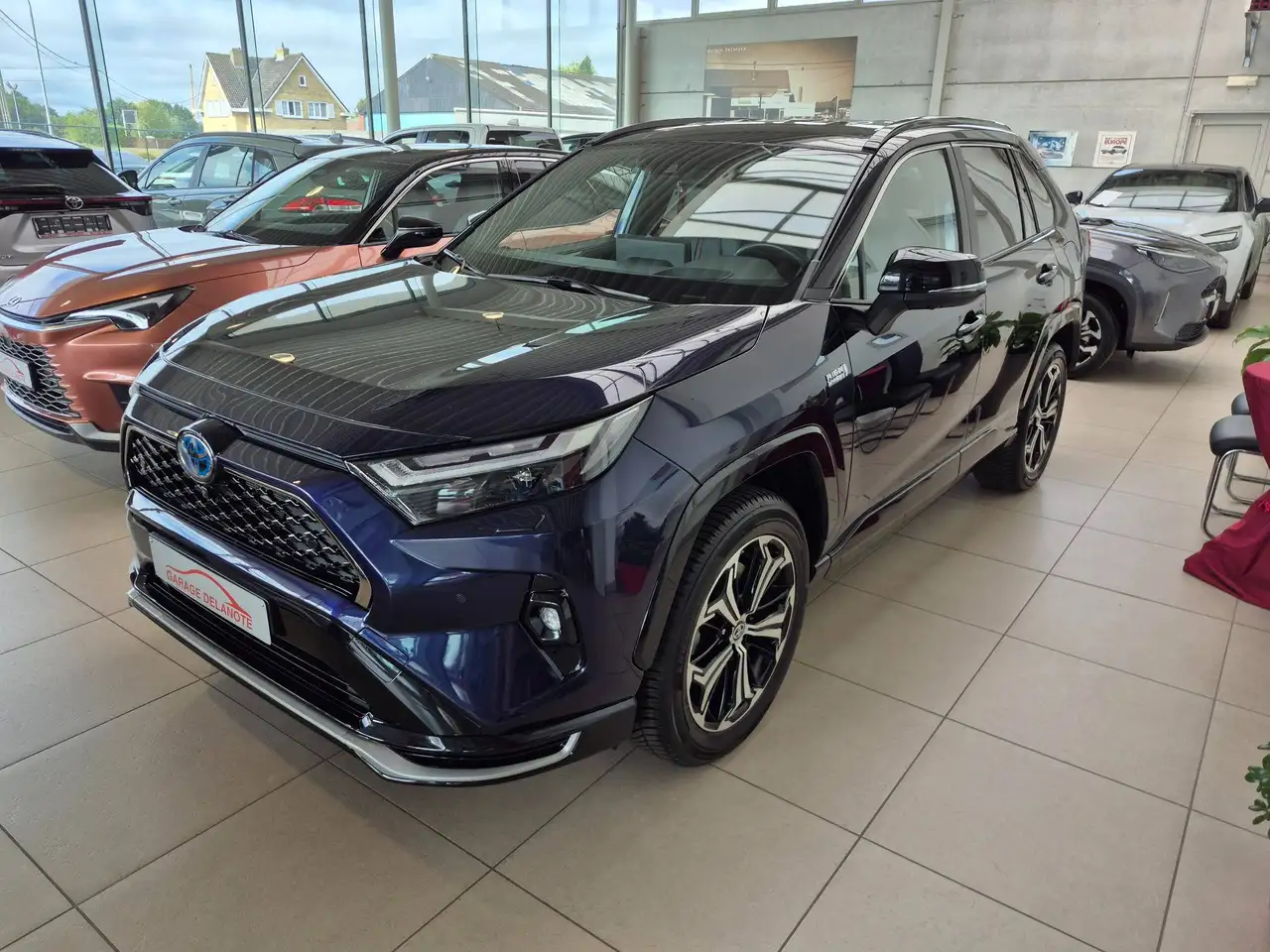 Toyota RAV 4 *PLUG-IN* AWD Style Plus +LEDER +JBL +Head-up display +Dodehoek +Zetelverwarming +Zetelventilatie +Stoelmemory — photo 1 of 15