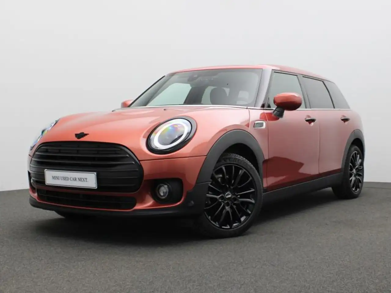 MINI One D Clubman AUTOMAAT - PANO-DAK - CAMERA - NAVI — photo 1 of 15