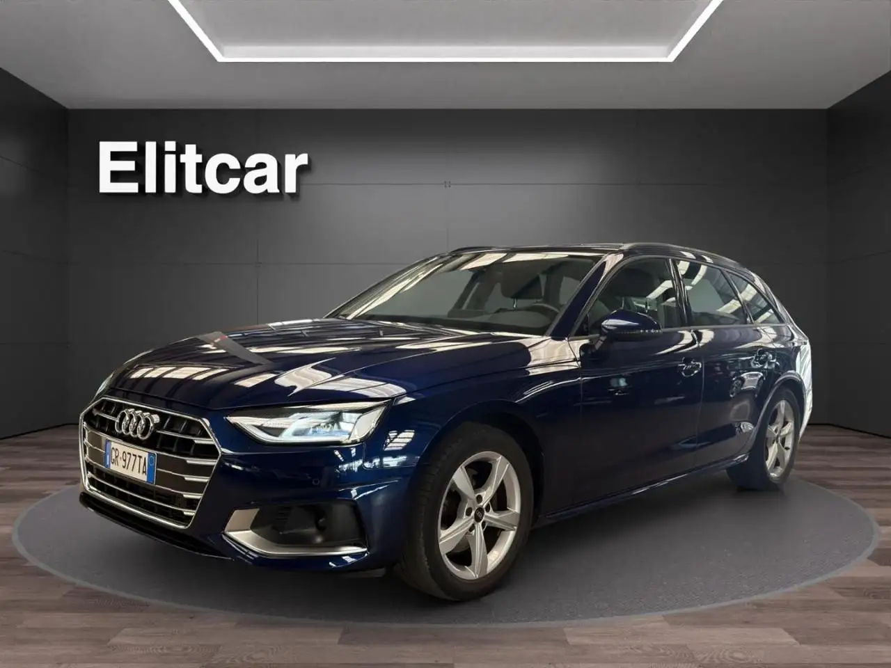 Audi A4 Avant 35 TFSI S tronic Business Advanced — photo 1 of 14