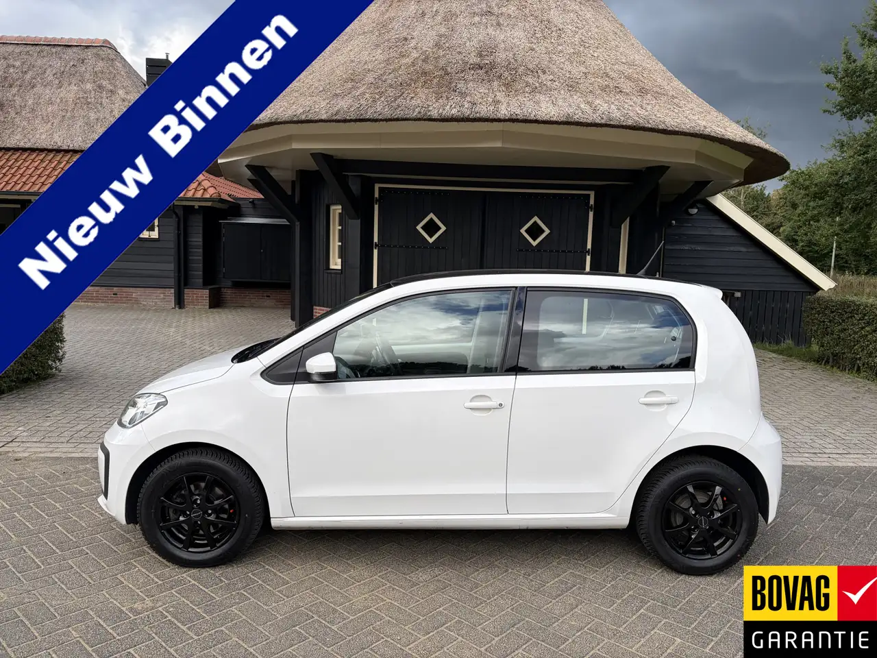Volkswagen up! 1.0 BMT move up! Airco Cv Leren Stuur Lm Led Nap — photo 1 of 15