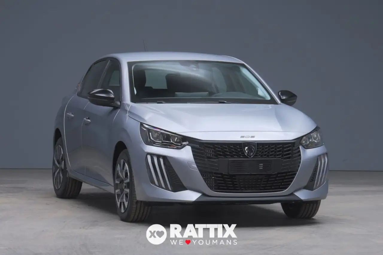 Peugeot 208 1.2 Hybrid 110CV Style e-DCS6 — photo 1 of 16