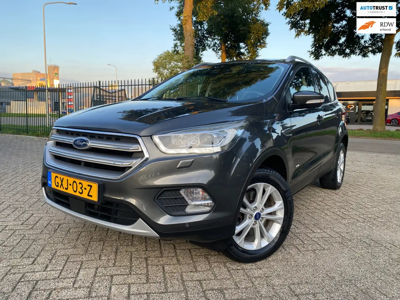 Ford Kuga 1.5 EcoBoost ST Line Pano Leer Camera Stoelverw Tr — photo 1 of 25