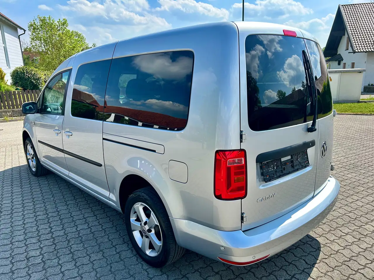 2017 Volkswagen Caddy Maxi Trendline BMT*Aut.*Alu*PDC*Multi*, photograph 5