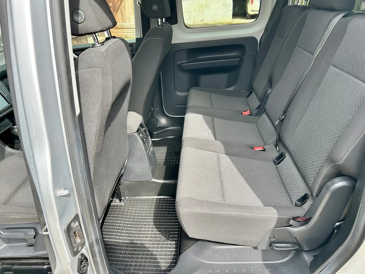 2017 Volkswagen Caddy Maxi Trendline BMT*Aut.*Alu*PDC*Multi*, photograph 12