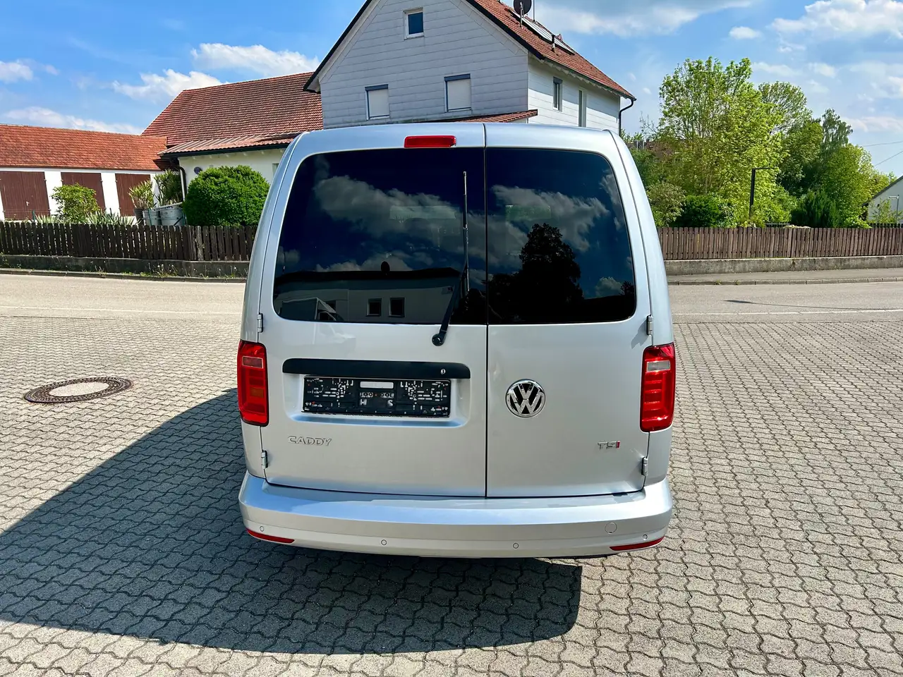 2017 Volkswagen Caddy Maxi Trendline BMT*Aut.*Alu*PDC*Multi*, photograph 4