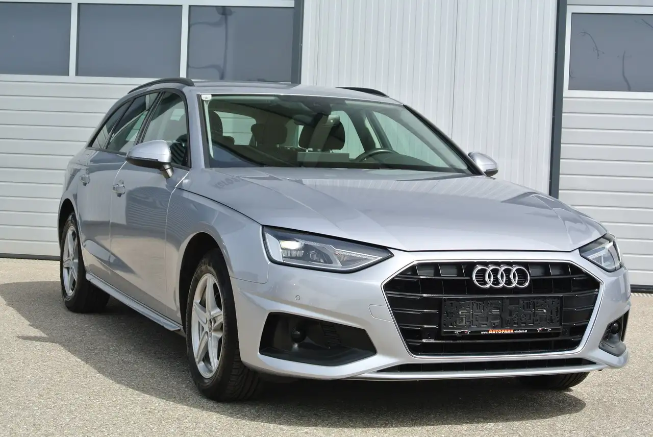 Audi A4 Avant 30 TDI S-tronic ** LED * NAVI * SHZ * — photo 1 of 12