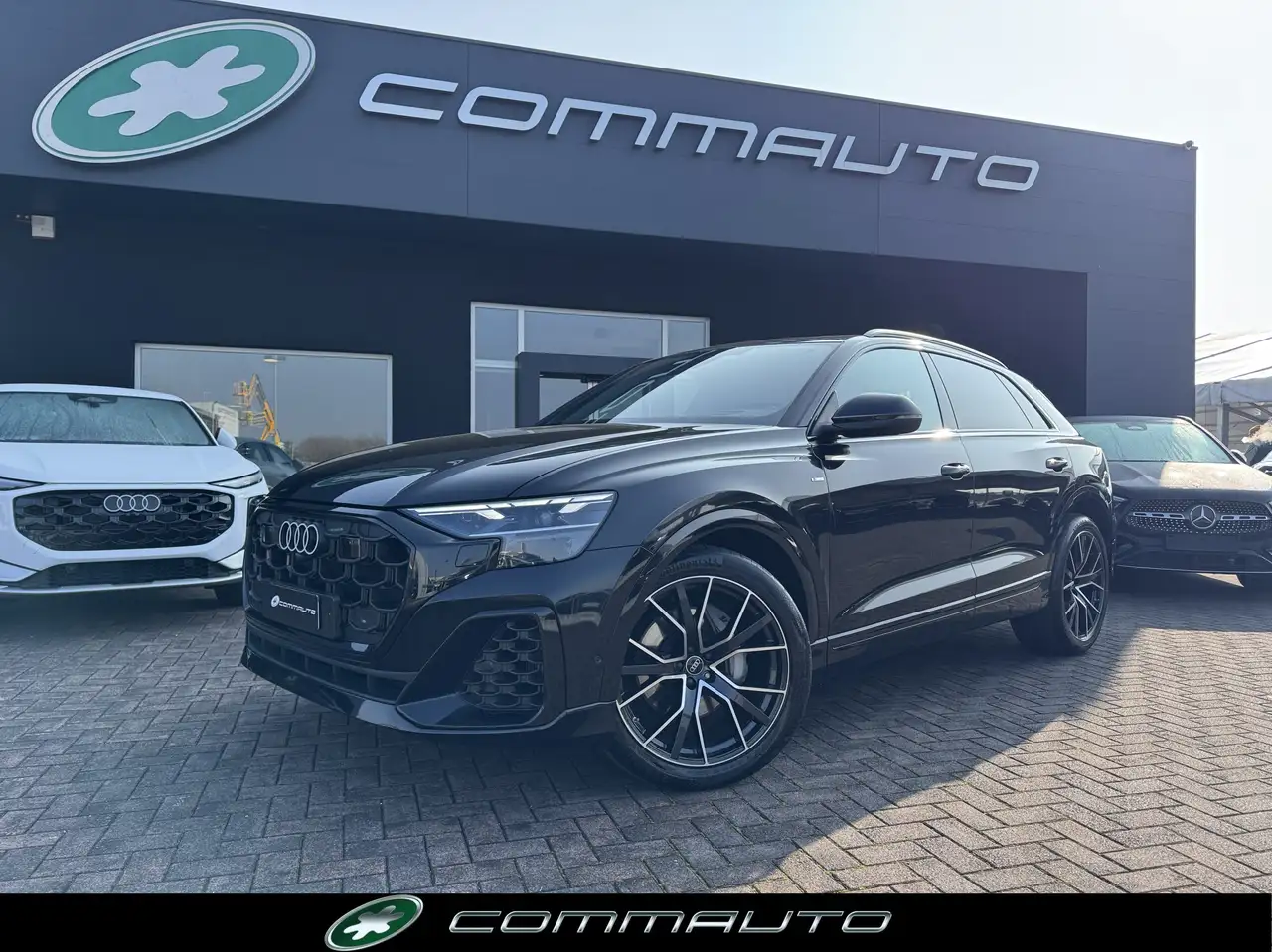 Audi Q8 SUV 50 TDI 286 CV quattro tiptronic S line edition — photo 1 of 15