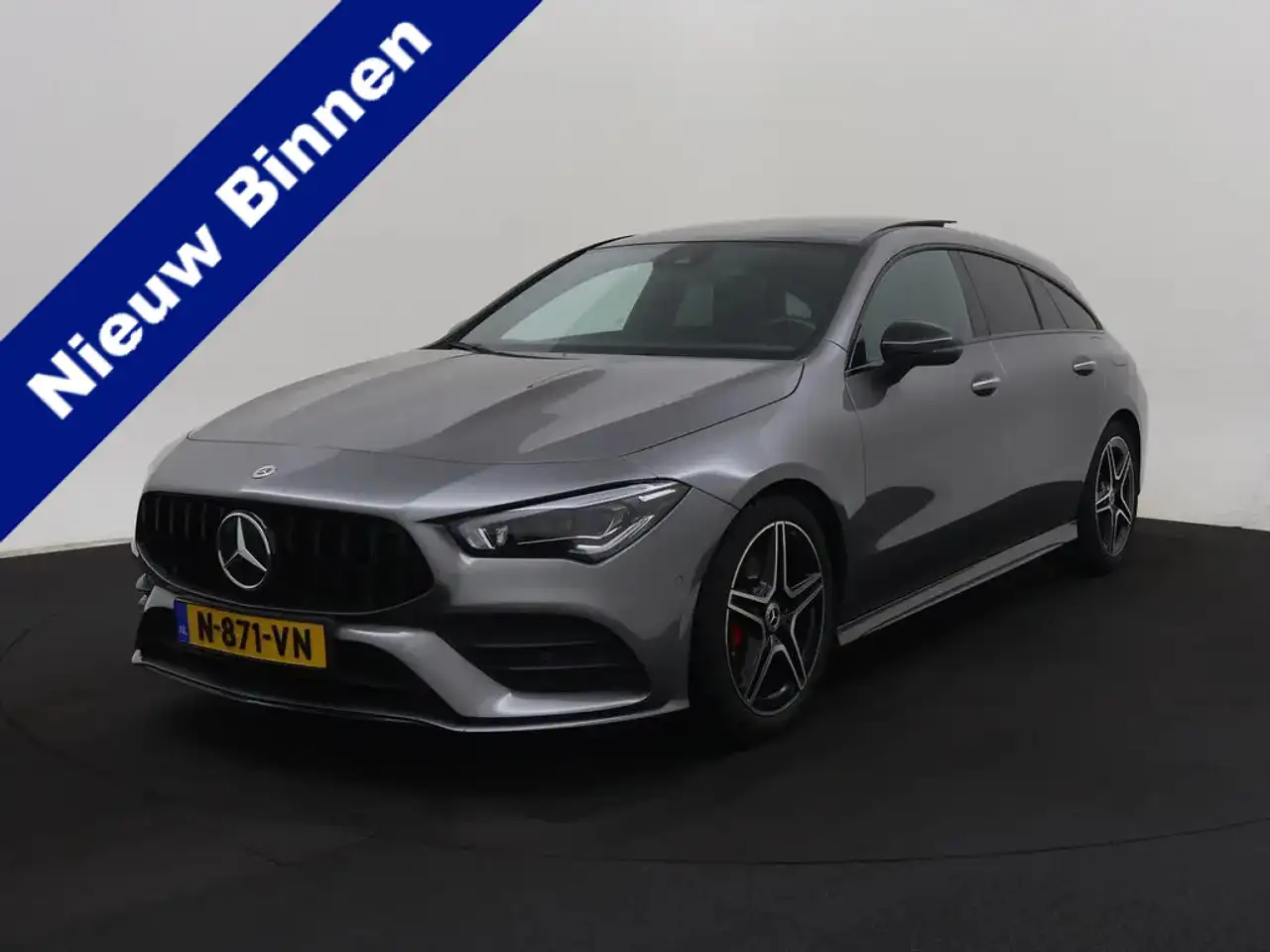 Mercedes-Benz CLA 180 Shooting Brake Business Solution AMG 2022 km 36.00 — photo 1 of 31