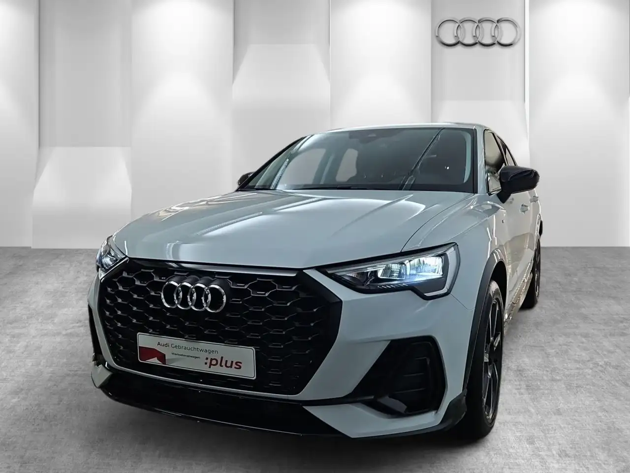 Audi Q3 Sportback ACC AHK LED — photo 1 of 20