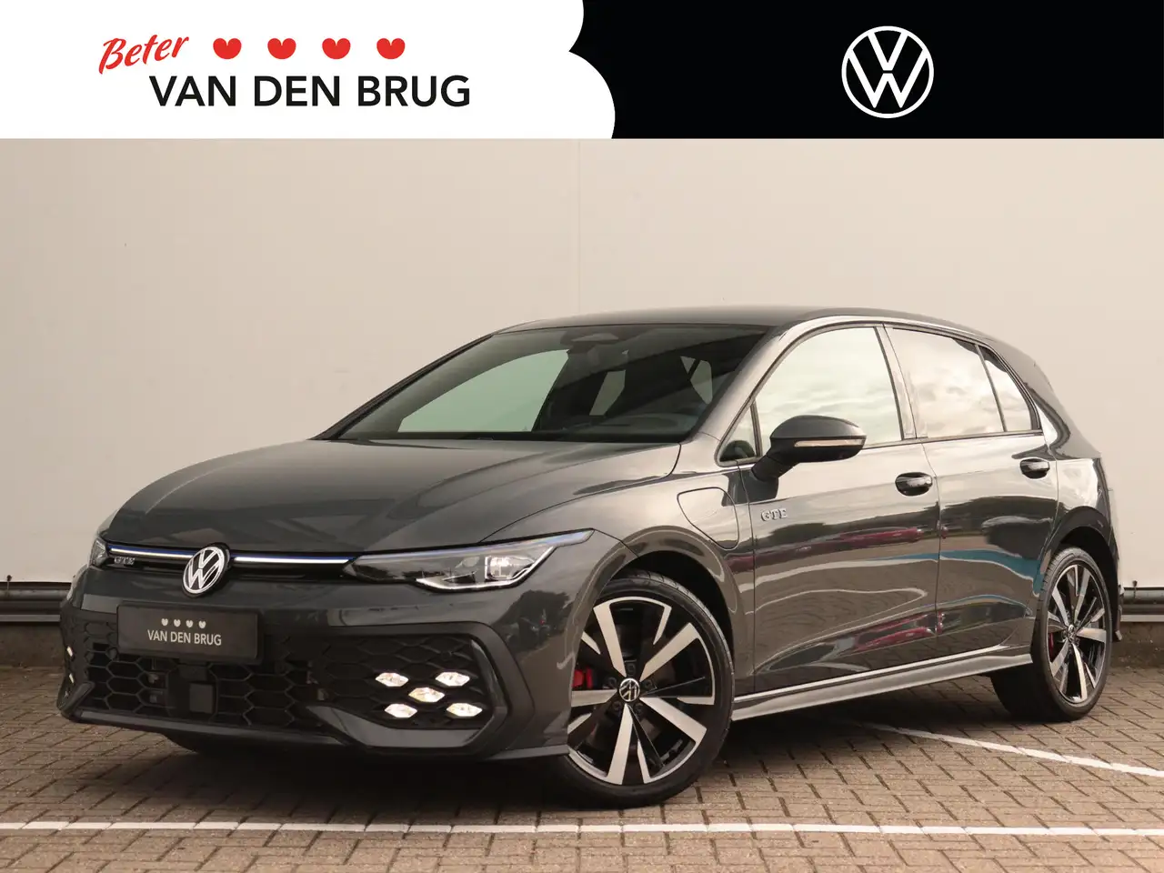 Volkswagen Golf GTE 8 1.5 eHybrid 272pk | SOH 99,9 % | Leder | Trekhaa — photo 1 of 40