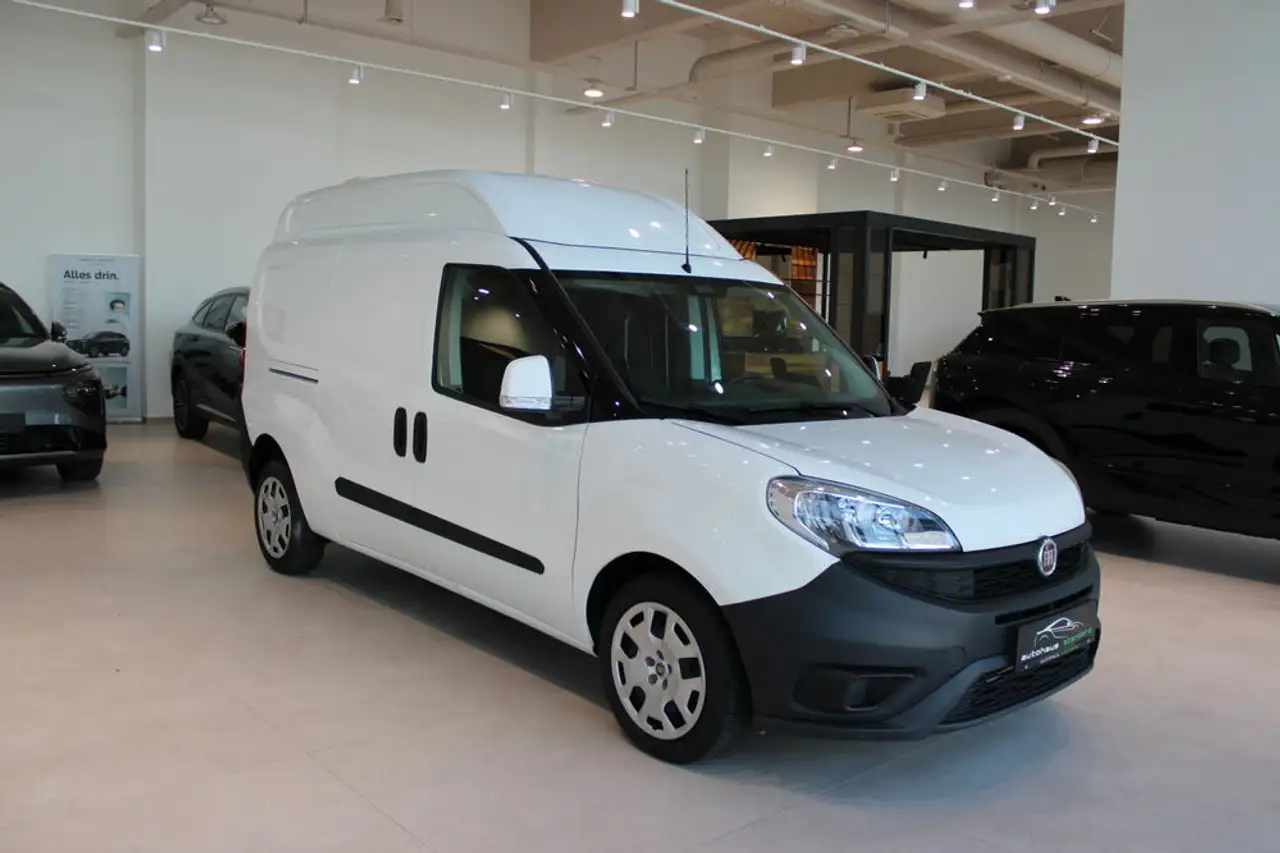 Fiat Doblo XL Kastenwagen — photo 1 of 15