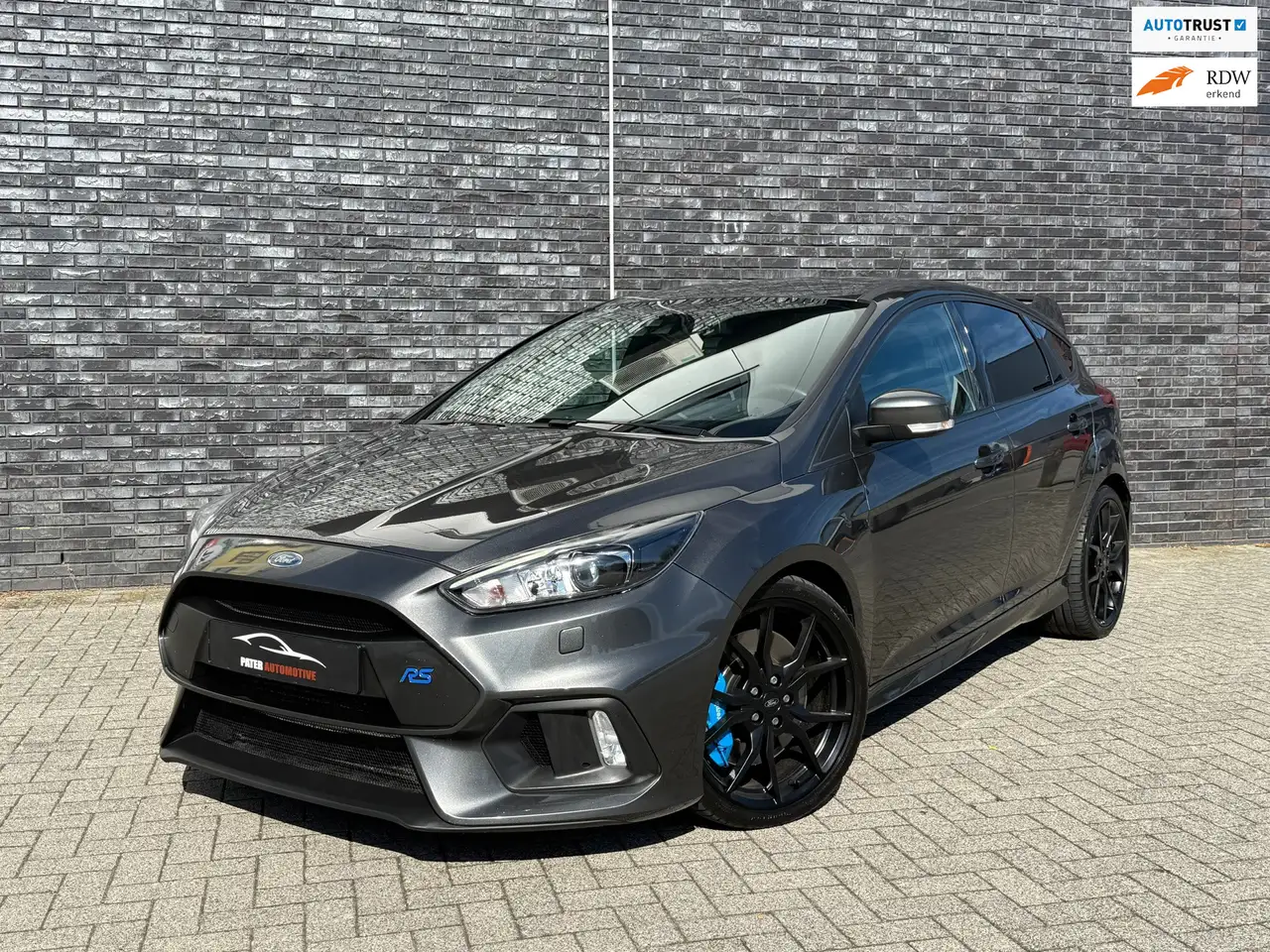 Ford Focus 2.3 RS 350pk|Schaalstoel|Camera|Carplay|Sony|Cruis — photo 1 of 40