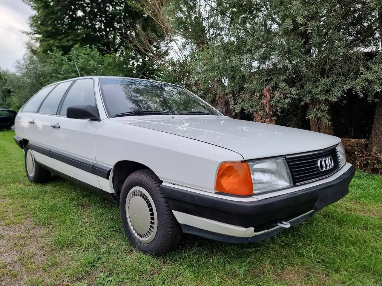 Audi A3 Avant — photo 1 of 16
