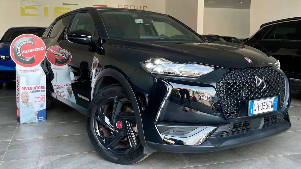 DS Automobiles DS 3 DS3 CROSSBACK BLUEHDI 1.5 PERFORMANCE LINE 130 CV — photo 1 of 15
