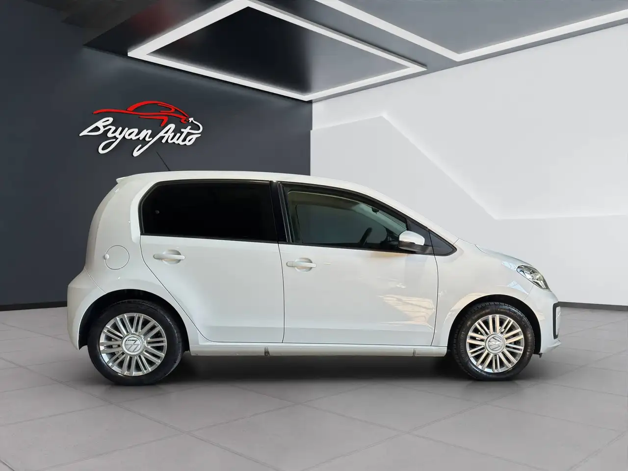 Volkswagen up! 5p 1.0 evo Move up! 65cv IVA ESPOSTA — photo 1 of 10