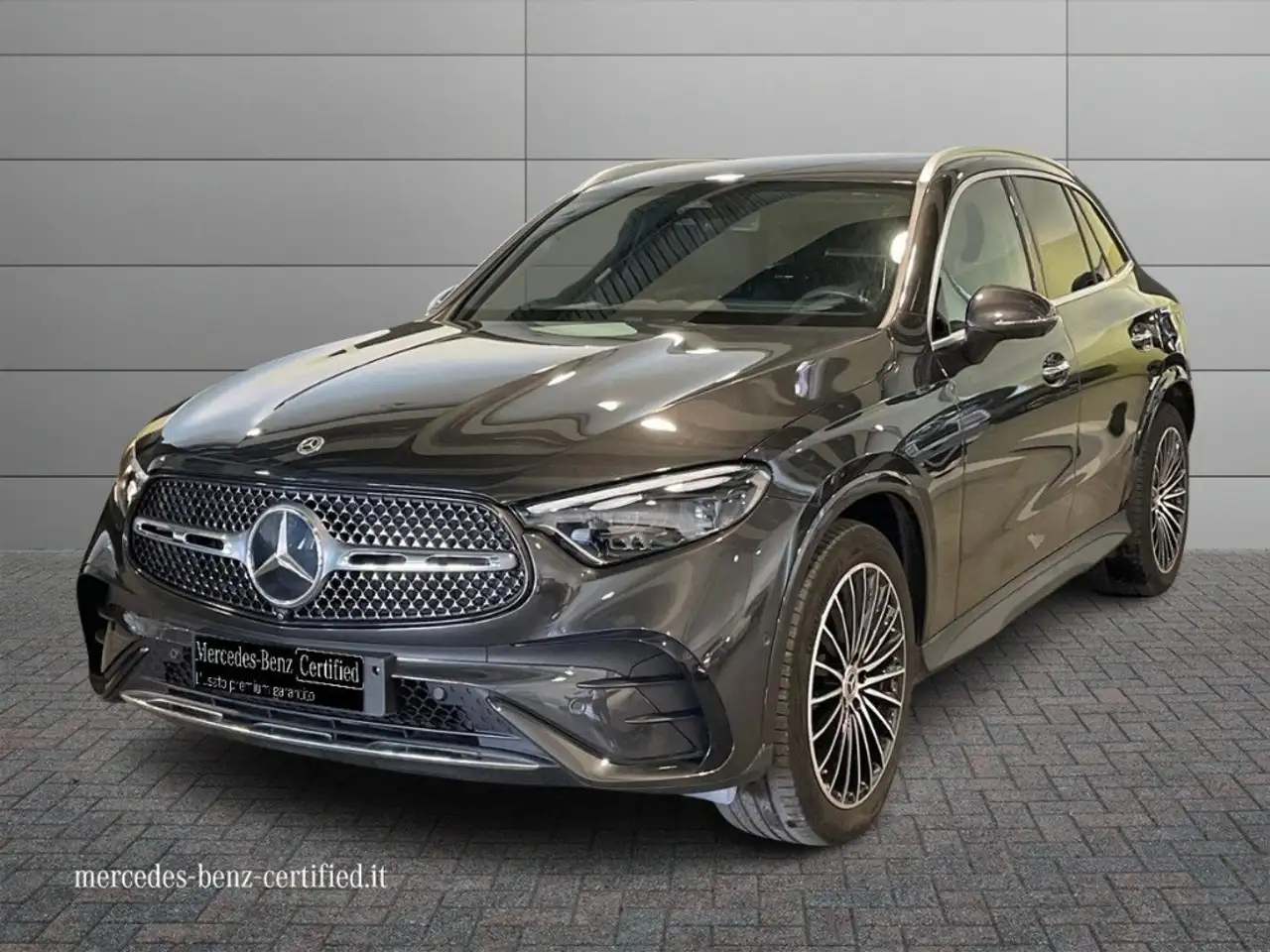 Mercedes-Benz GLC 220 - GLC 220 d AMG Line Premium 4matic auto — photo 1 of 15