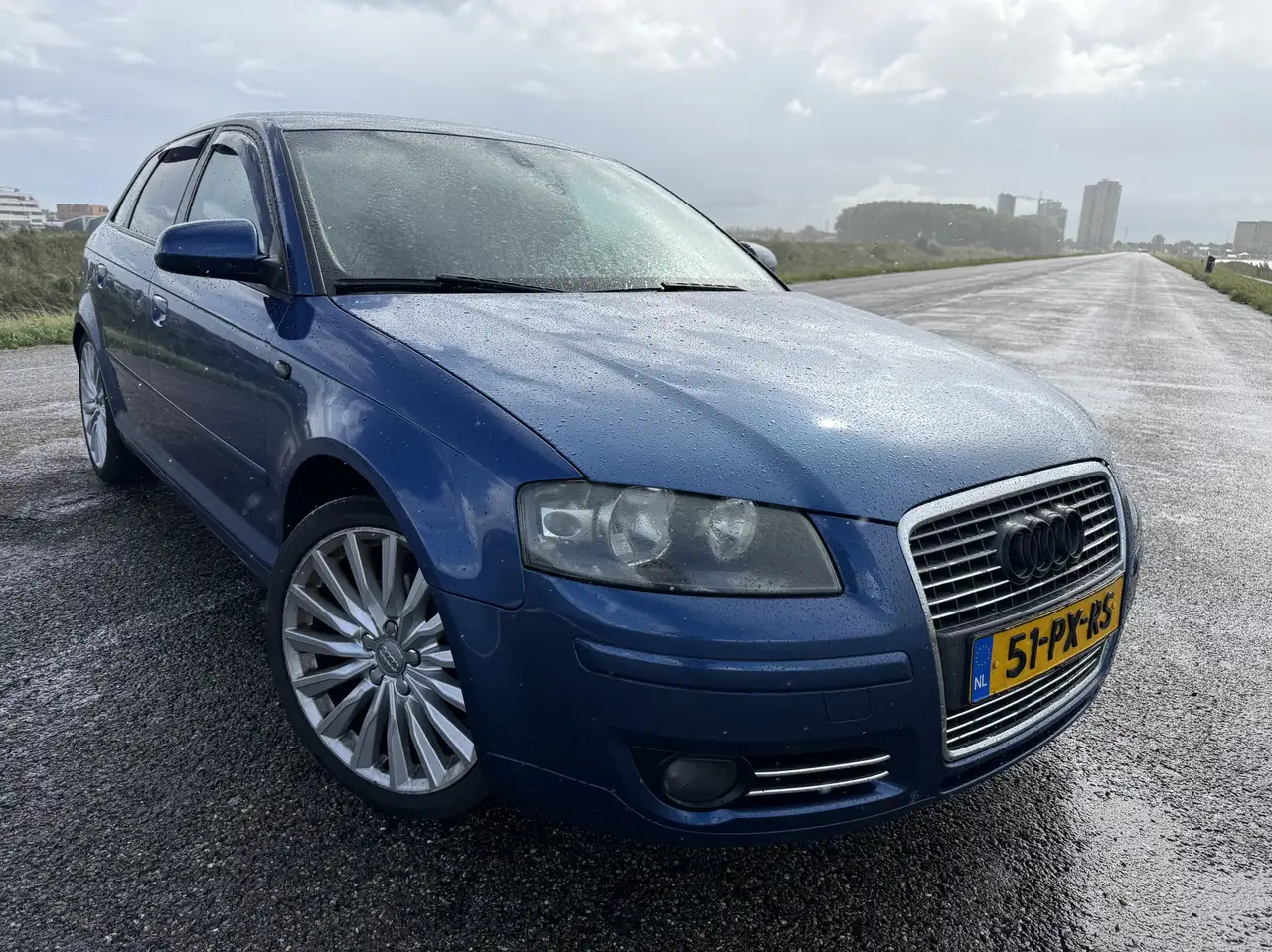 Audi A3 2.0 FSi Sportback/APK JUNI 2027/S-LINE/17 INCH/NAP — photo 1 of 17