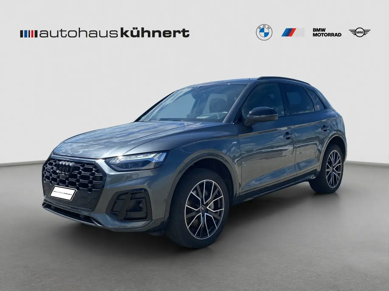 Audi Q5 55 2.0 TFSI e quattro S-Line Matrix SpurAss B&O — photo 1 of 15