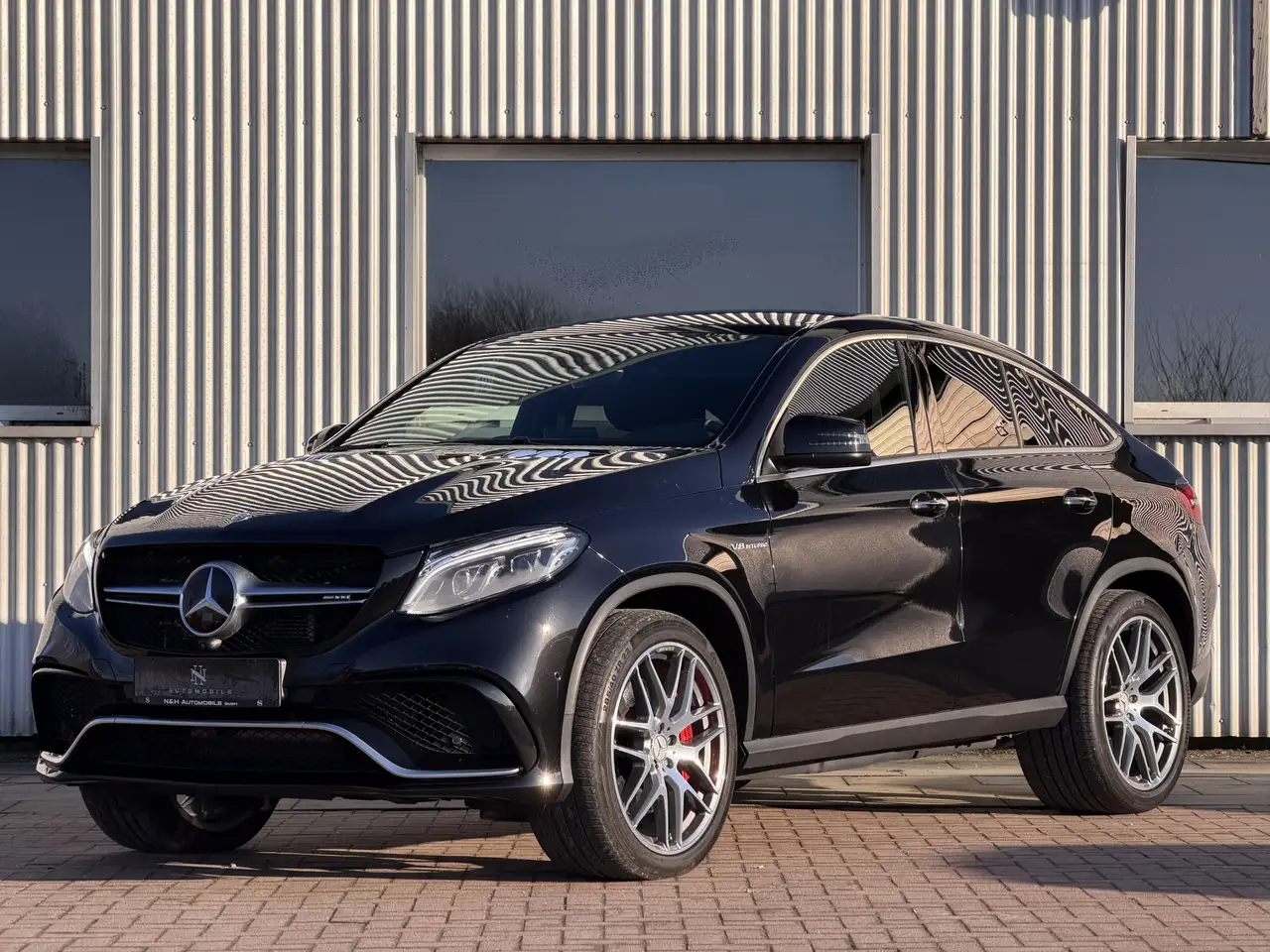 Mercedes-Benz GLE 63 AMG S 4Matic Pano*360*SpAg*H&K*Sitzbelüft — photo 1 of 35