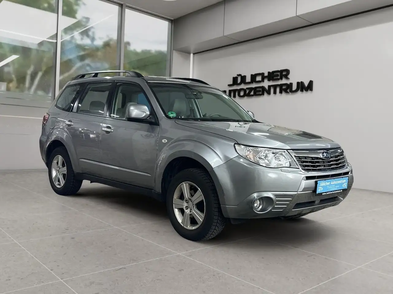 Subaru Forester Comfort, 1.Hand, Rentner, Zahnr. Gew — photo 1 of 15