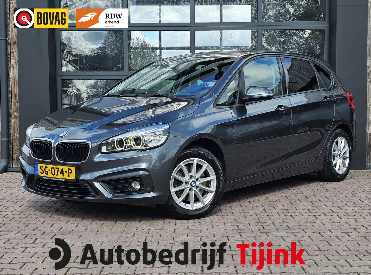 BMW 218 2-serie Active Tourer 218i High Executive | LED | — photo 1 of 38