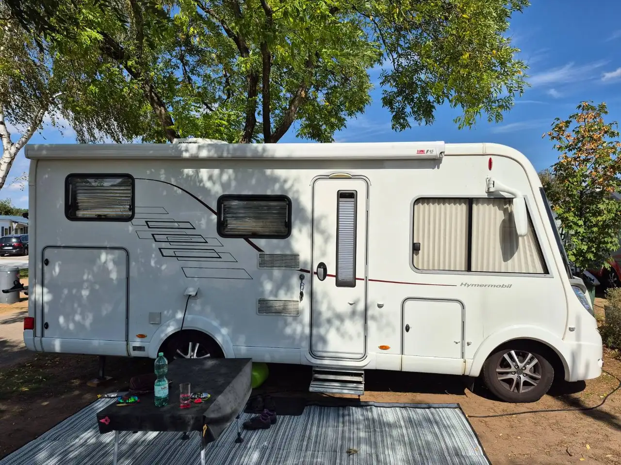 Caravans-Wohnm Hymer B514 — photo 1 of 21