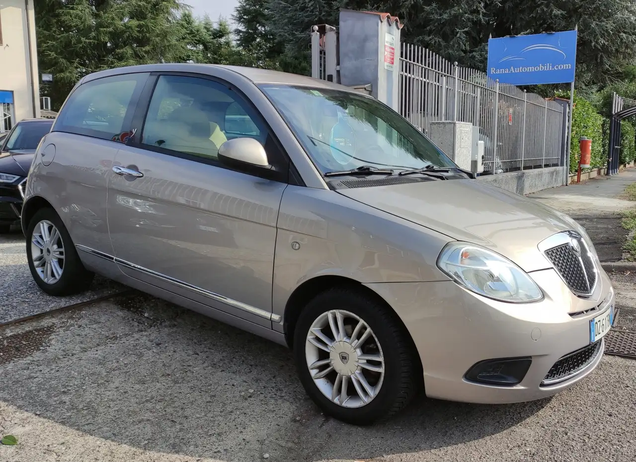 Lancia Ypsilon 1.2 Ego Solo Km 47000 UniProprietario — photo 1 of 12