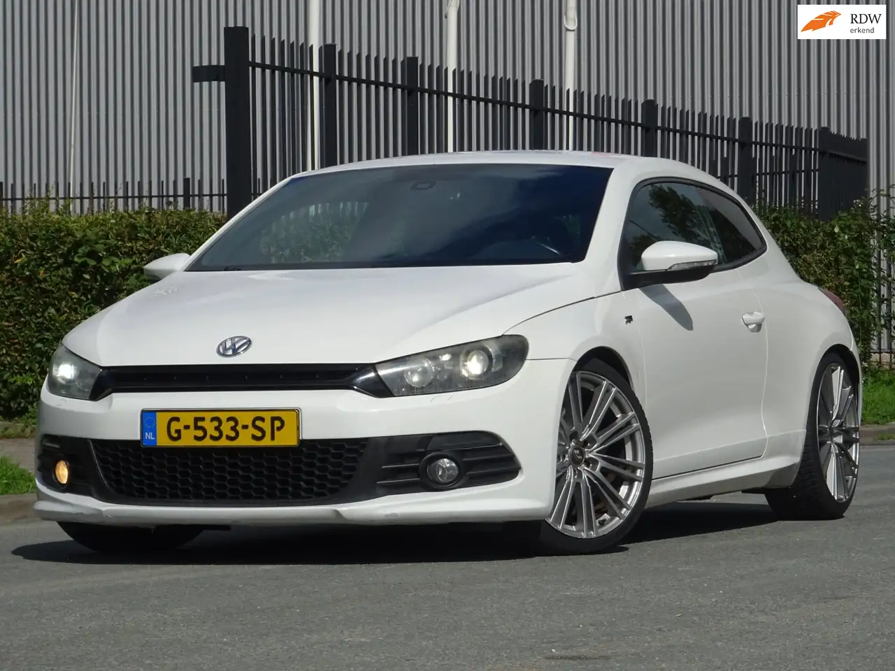 Volkswagen Scirocco 2.0 TSI R-LINE OETTINGER REMUS NAVI/PDC — photo 1 of 24