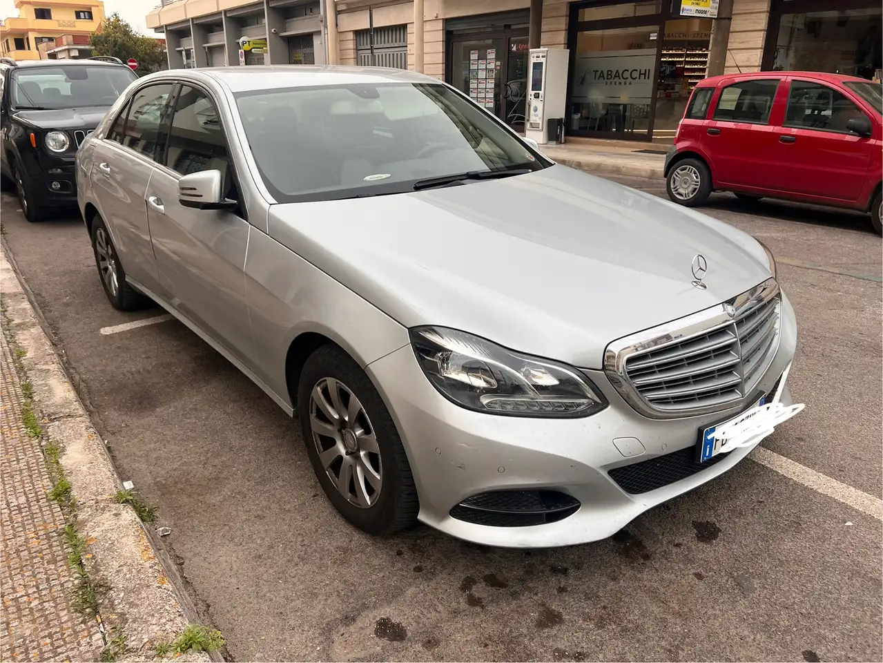 Mercedes-Benz E 200 Business auto — photo 1 of 8