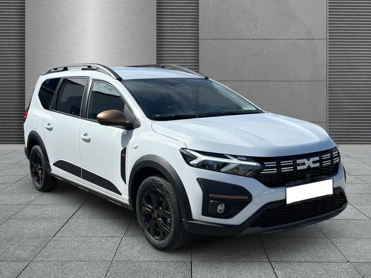 Dacia Jogger Extreme 5-S SHZ+PDC+RFK+Navi Full-Hybrid 140 10... — photo 1 of 6